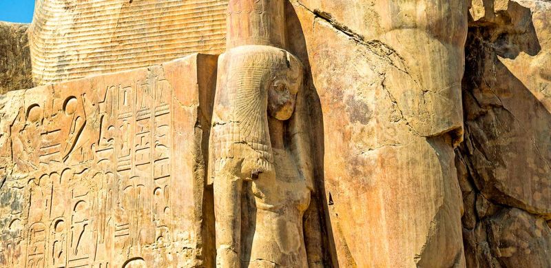 the Colossi of Memnon (4)