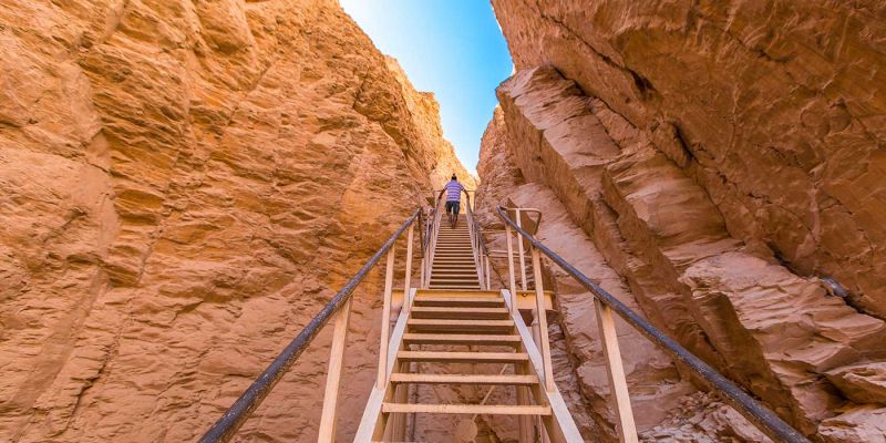 the Valley of the Kings (2)